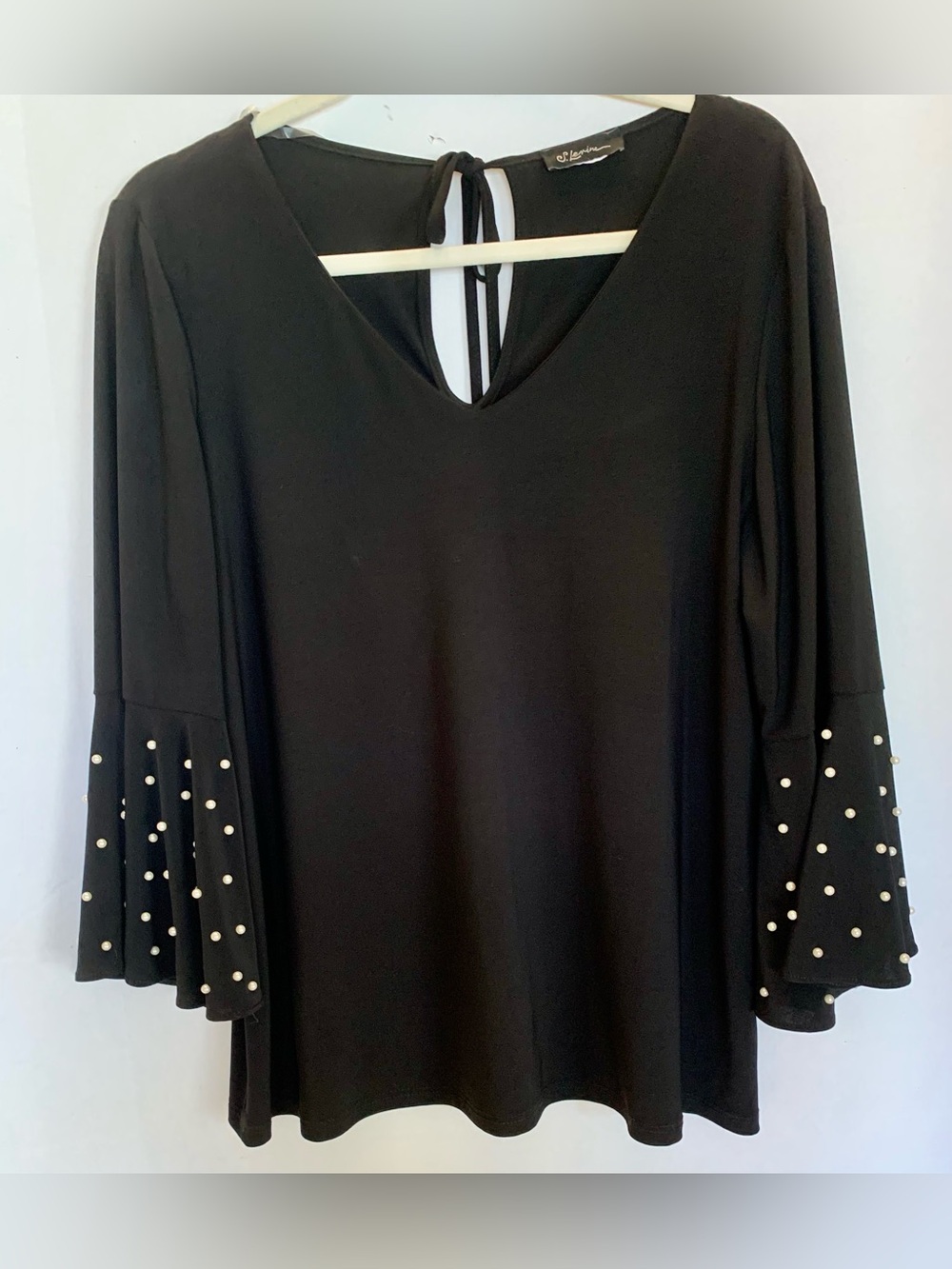 S. Levine
Size L3/4 sleeve top
Large